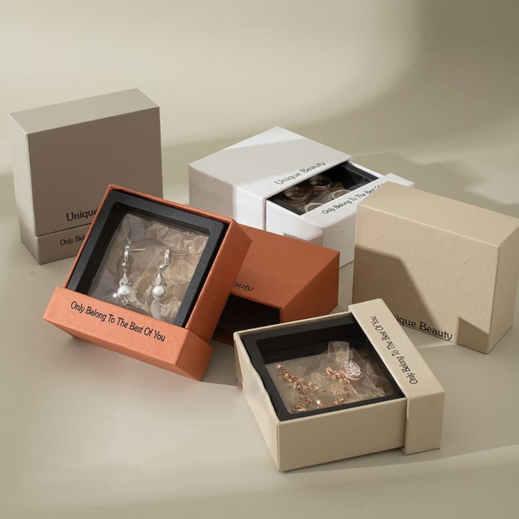 luxury-necklace-gift-box